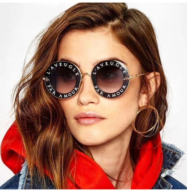 2018 Vintage Letters Bee Circle Round Sunglasses Men Women Brand