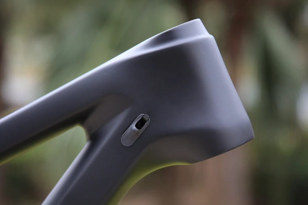 CARBON-SUSPENSION-BIKE-FRAME06