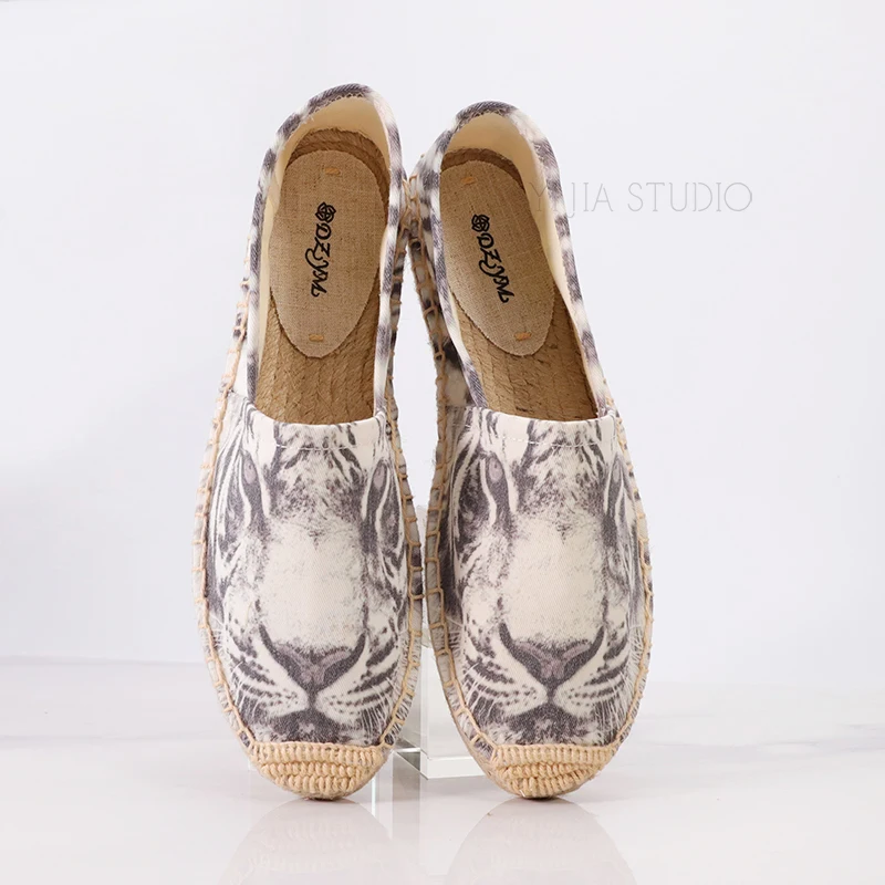 

women shoes women summer flat slippers , slip on loafers with tiger pattern print to the front