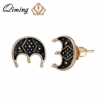 

QIMING Small Three-legged LUNULA Stud Earrings Scandinavian Norse Viking Handmade Alatir Nothern Star Ethnic Pagan Jewelry