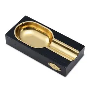 Portable Wooden Toble Office & Home Use Brown Metal Cigar Ashtray Holder 4 Rests,nice!