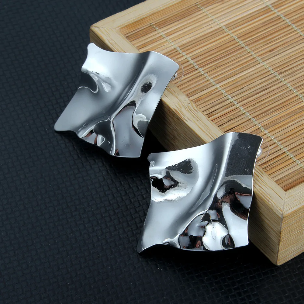 8840424238_879838497