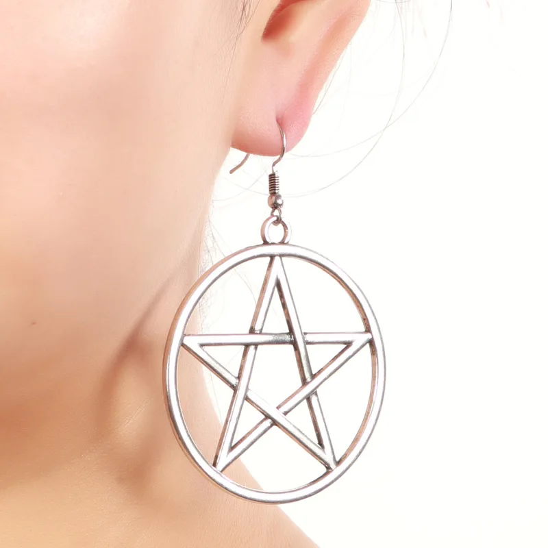 

Metal Pendant Stud Earrings Birthday Gift Punk Earrings Ladies' Statement Wholesale Jewelry Pendant Accessories New Design