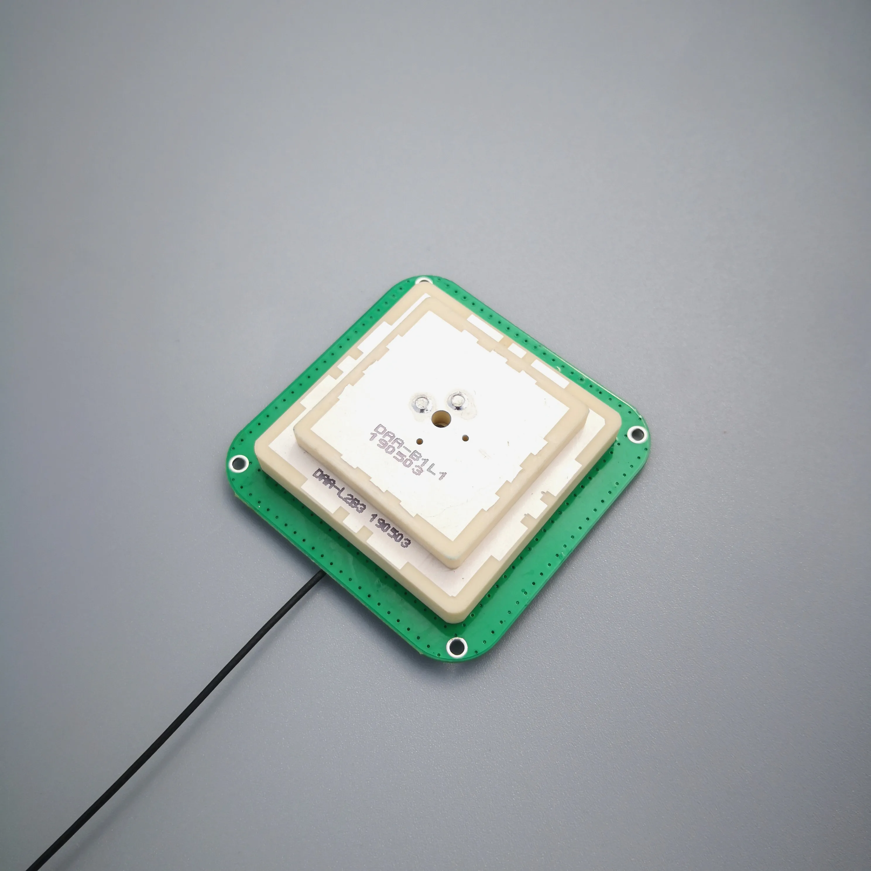 TOPGNSS IPEX AN506G новая высокоточная внутренняя GNSS антенна RTK для базовой станции дрона