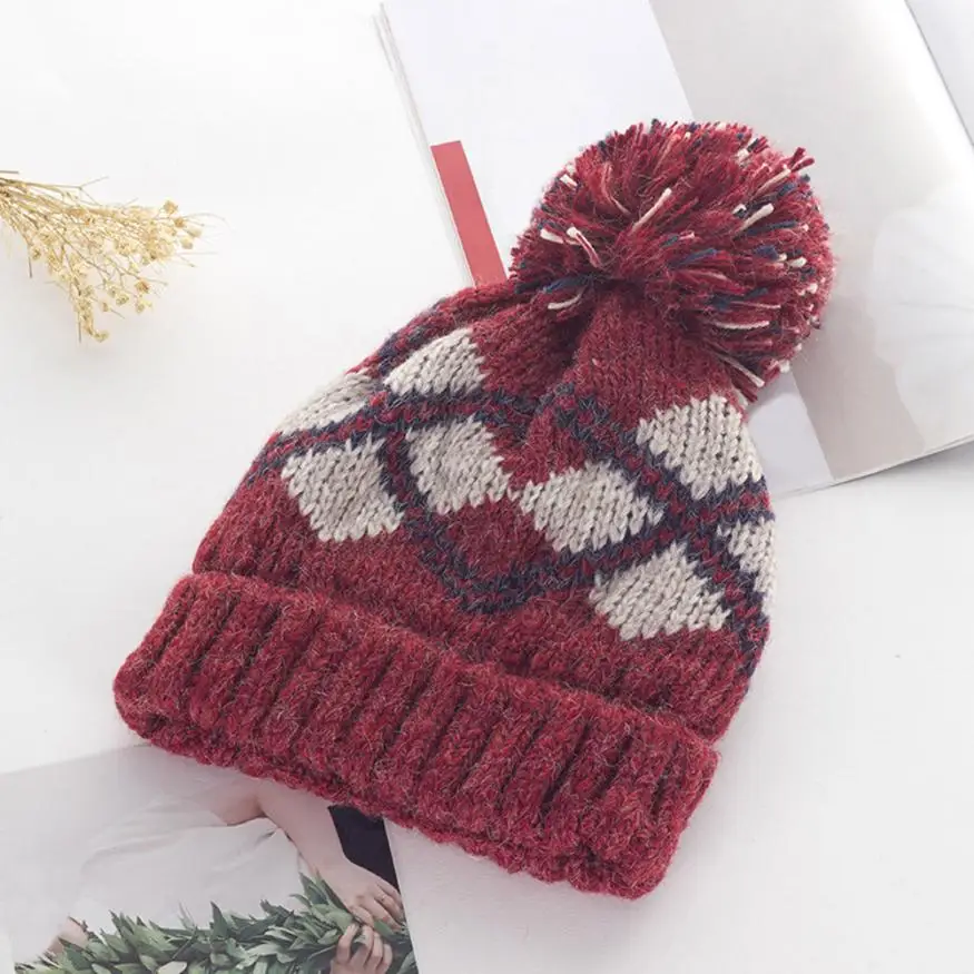 Wine Red Новинка года Pom Poms зимняя женская шапка, модная контрастная Цвет теплые Шапки вязаные шапки бини шапки Кепки бренда толстые женские Кепки s no29 - Цвет: Wine Red