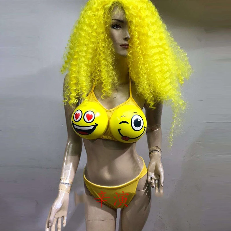 لطيف مبتسم الوجه الأصفر بيكيني شعر مستعار مجموعة مثير النساء DJ المغني المرحلة تظهر ارتداء المصفقين احتفال حزب طقم ملابس DWY1351