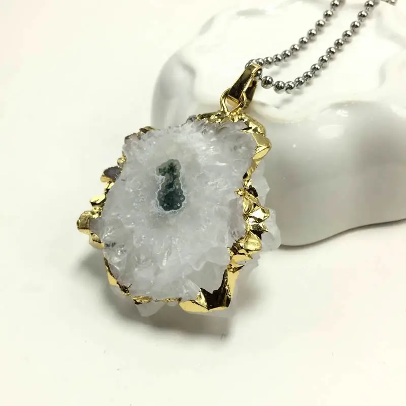 

Charm Jewelry Natural Onyx Phnom Penh Quartz Pendant Sunflower-shaped irregular Agat Slice smooth crystal Quartz Necklace
