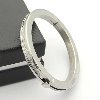 

Hot Sale One Row Rhinestone CZ Stainltess Steel Bangle