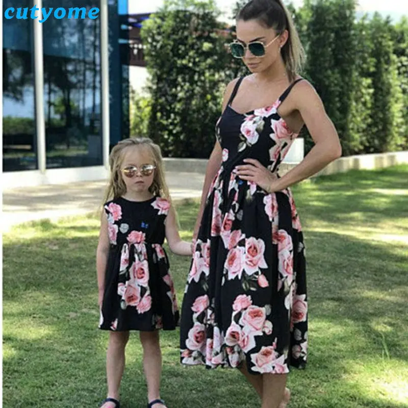 Family Look Women Matching Mother And Daughter Clothes Sleeveless Floral Dress For Mommy And Me Kids Girls Mom Daughter Dresses Family Look Women Matching Mother And Daughter Clothes Sleeveless Floral Dress For Mommy And Me Kids Girls Mom Daughter Dresses