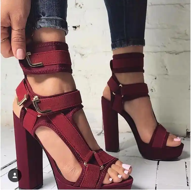 solid buckle strap heeled sandals