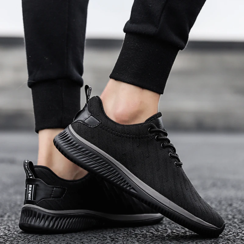

SUROM Mesh Sneakers Breathable Casual Shoes Men Lace Up Fashion Outdoor Lightweight Walking Shoes Male Fashion Flats Flywire