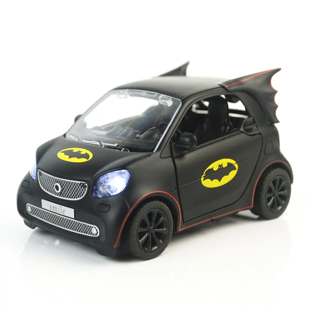 1:32 Бэтмен сплав модель автомобиля моделирование умный скользящий назад металлические автомобили акусто-оптическая модель автомобиля коллекция автомобилей juguete