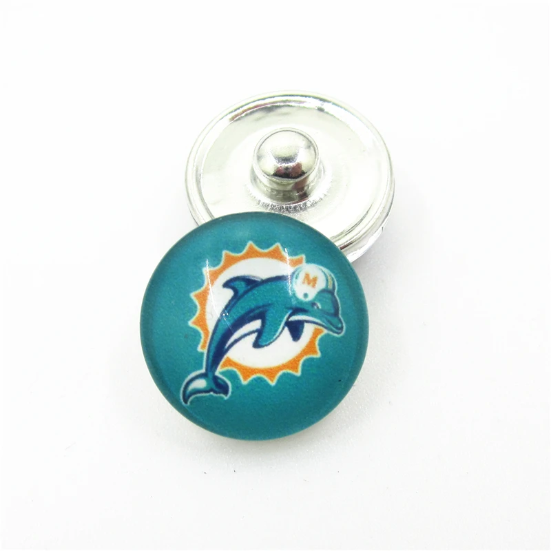 

20pcs/lot Dolphins Football Team Snap Button Charms DIY 18mm Football Sports Ginger Snaps Bracelets Necklace Jewelry