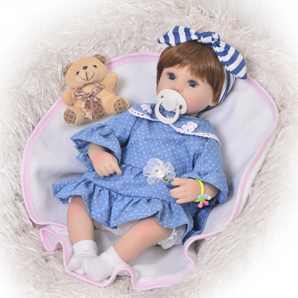 

17inch Silicone Reborn Dolls Lifelike Baby Newborn Fashion Doll Christmas Gift New Year Gift play house bedtime toddlers doll