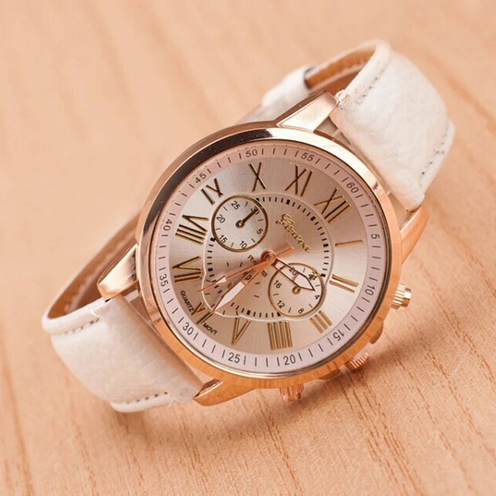 

Women Bracelet Watch Korean Fashion Trend Geneva Ladies Fake Three-eye Casual Gold Men's Wrist Watches Couple Belt Table Quartz