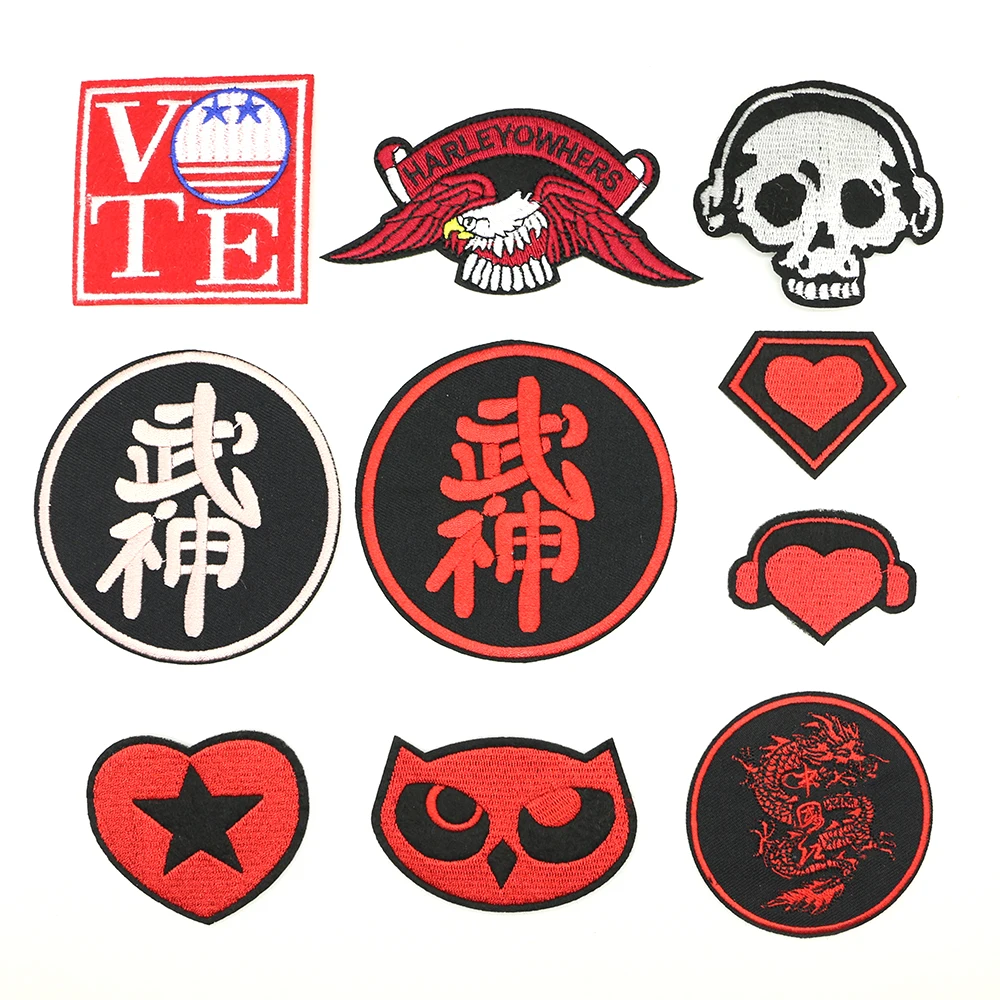 2018 New 1 pcs Iron-on Chinese characters badges Heart shape patches for clothing D-038