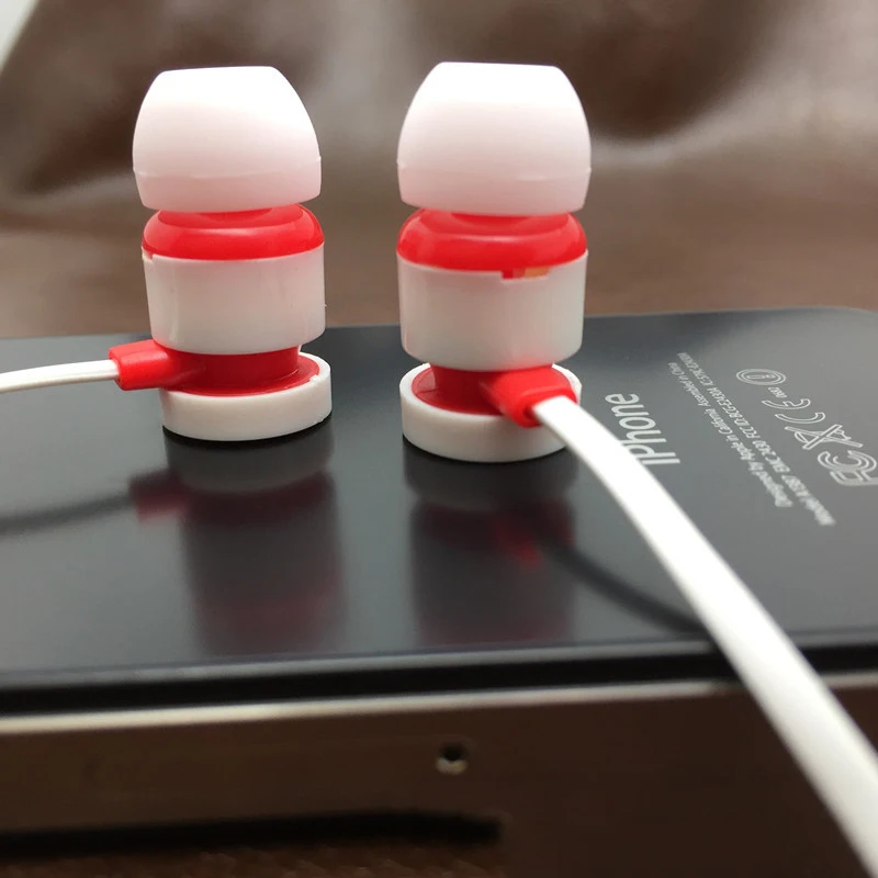 2380505673_905640932