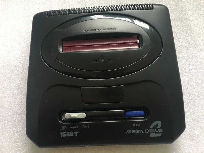 16 bit SEGA MD 2 Video Game console for Original SEGA game cartridge with 138 in 1classic games 16 bit SEGA MD 2 Video Game console for Original SEGA game cartridge with 138 in 1classic games