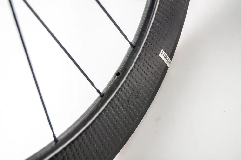 Flash Deal OEM carbon wheels 80mm dimple carbon wheelset 25mm width basalt carbon wheel chinese road bike wheel 11 Flash Deal OEM carbon wheels 80mm dimple carbon wheelset 25mm width basalt carbon wheel chinese road bike wheel 11