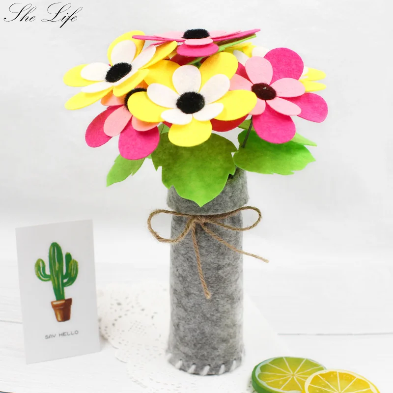 

Nonwoven Fabric Holds A Bouquet Of Flowers Children Day Gift DIY Making Package Early Education Felt Package Home Decoration