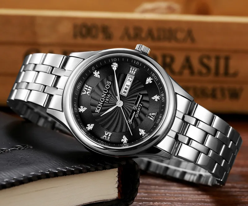 4378851175_1742927547