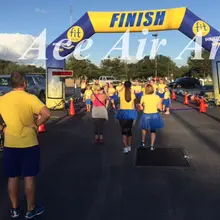 Надувная линия финиша Арка Спорт события Арка используется на заказ надувной старт линии арки для арендного