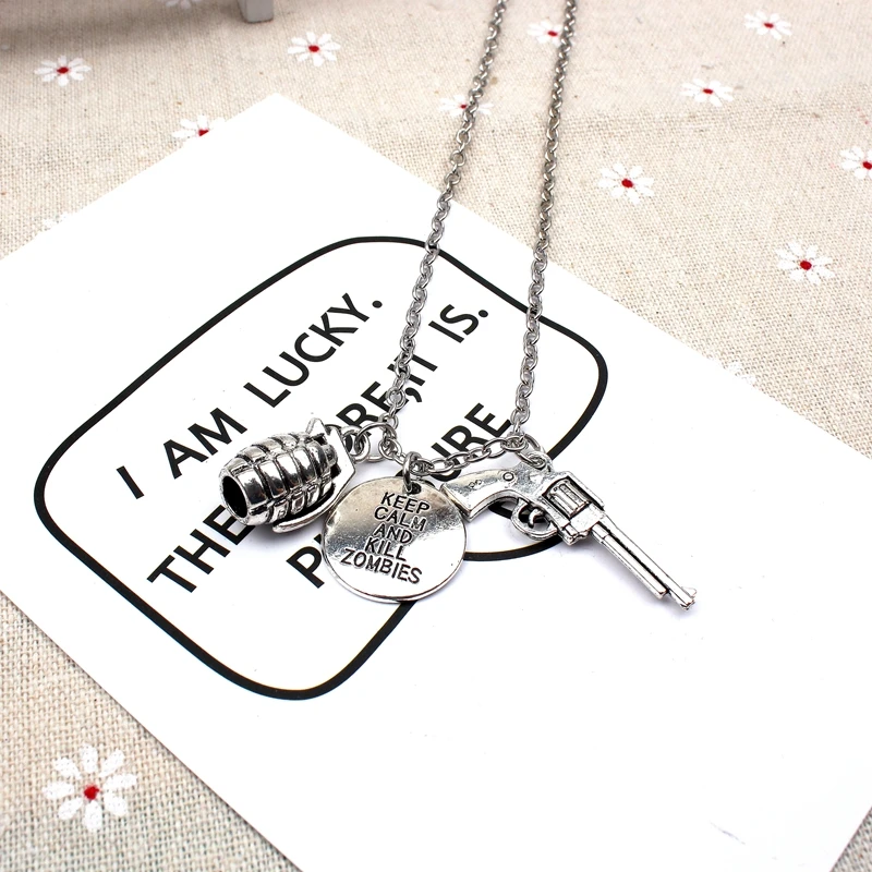 The Walking Dead Cudgel And Letter Necklace Pendant Fashion Jewelry Zink Alloy ！ 