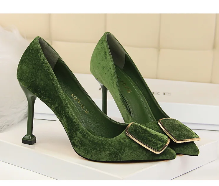 Лидер продаж пикантные острый носок Обувь на высоких каблуках замшевые шпильки Обувь Свадебная обувь на каблуках для женские офисные