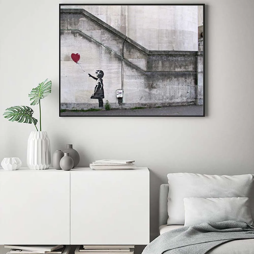 

Quadro Graffiti Girls Poster Banksy Style Canvas Painting Wall Pop Art Posters and Prints Balloon Modern Pictures Decor For Home
