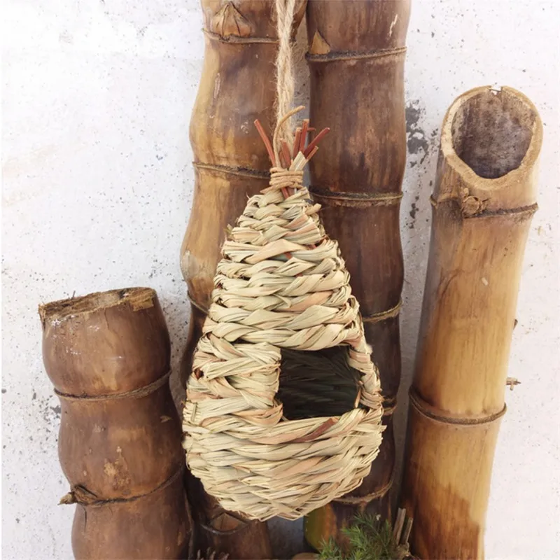 

Bird Cage Handmade Straw Parrot Nest Bird House Practical Pigeon Breeding Nest Birdhouse Natural Woven Bird Cages Hanging Decor