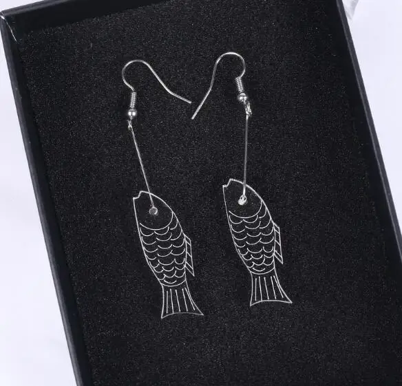 

Personality Acrylic Fish Dangle Earrings for women girl kids Jewelry Simple Animal Fish Earrings Transparent Red Cute Earrings