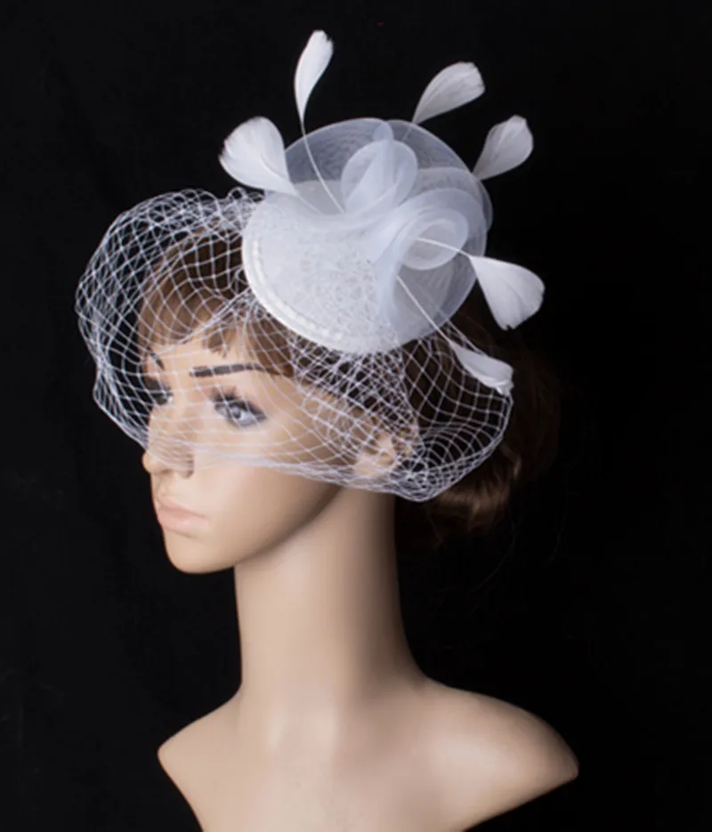 

Charmming White 3Roses Decoration Nice Fascinator Hats Bridal Veils Feather Hair Accessories Multiple Color are Available MYQ063