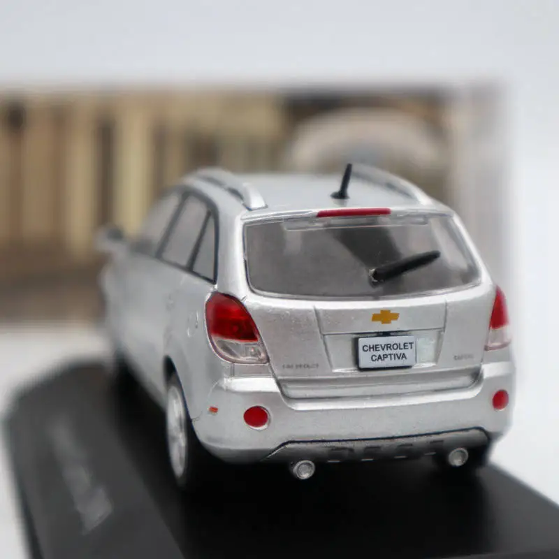  IXO Altaya 1:43 Chevrolet Captiva 2008 Silver Diecast Models Limited Edition Collection Miniature T