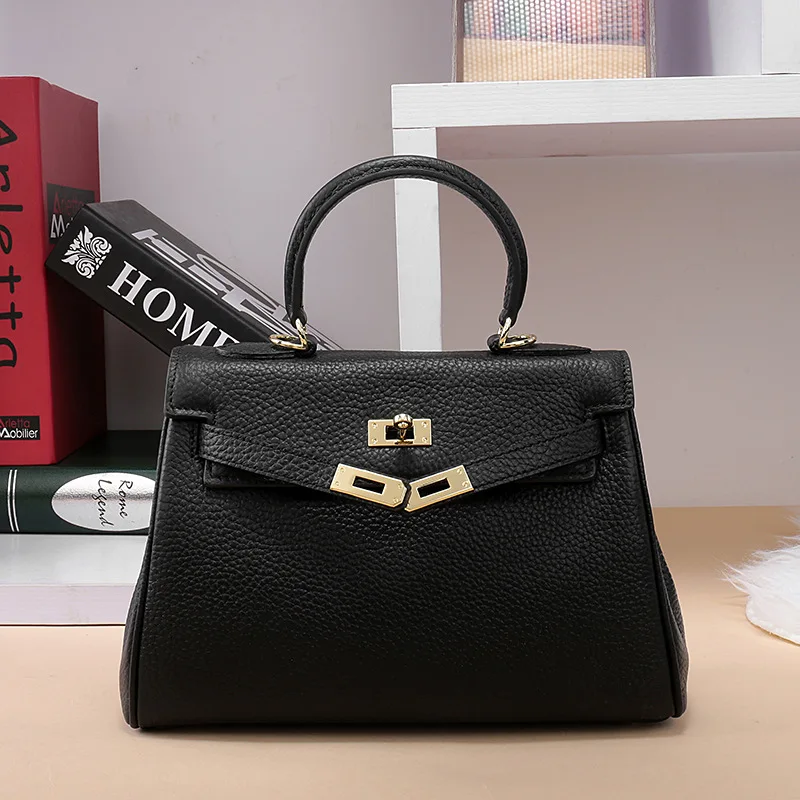 

Wholesale 2018 Women Bags Bolsa Feminina Handbags Women Famous Brands Designer Genuine Leather Lock Hasp Tote Crossbody Bags