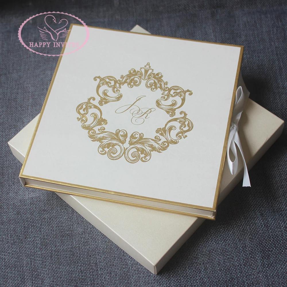 HI1180-02 High Grade Ivory Hardcover Box Invites with Clear Acrylic Invitation with Gold & Black Printing Made in China