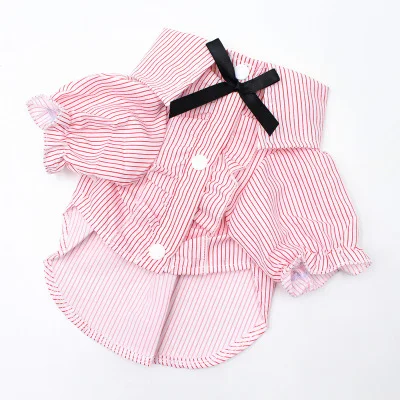 Модная удобная одежда из полиэстера с бантиком и пуговицами для собак, Стильная летняя полосатая футболка DC759 - Цвет: Pink
