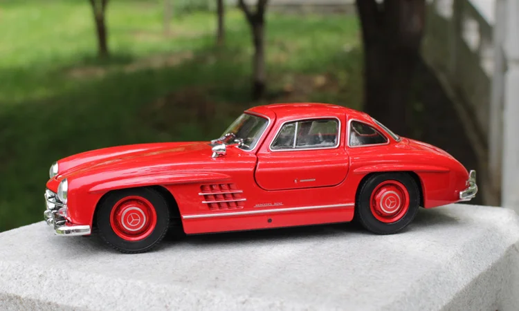 Реалистичный изысканный 1/24 классический benz 300 SL литья под давлением из металлического сплава Модель автомобиля коллекционная игрушка подарок