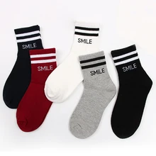 5 пар/партия, короткие носки в полоску с надписью «Улыбка», женские милые носки до лодыжки, забавные носки, хлопковые белые и черные женские носки