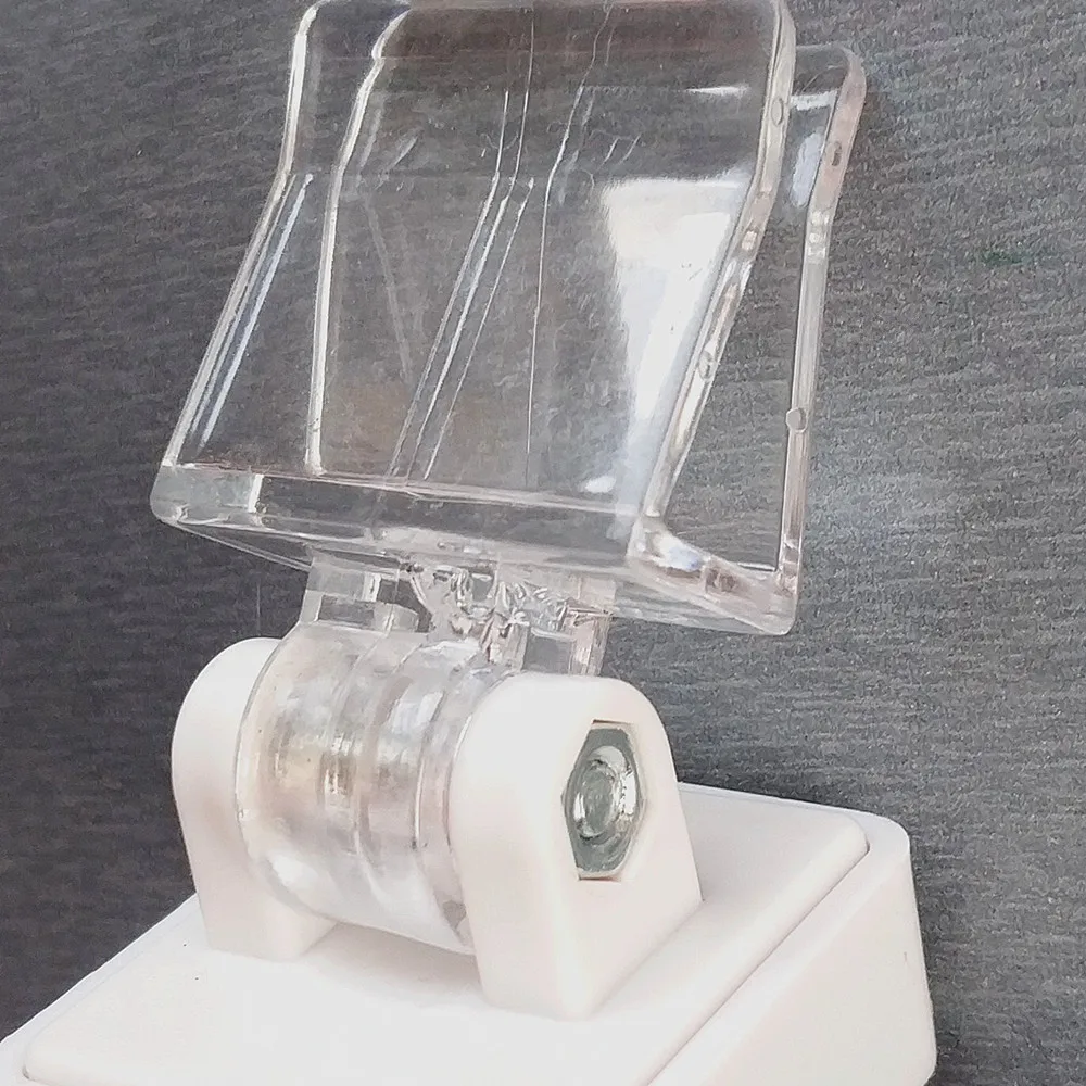 Поп пластиковый постер бумажная карта рекламный держатель с зажимом сильным