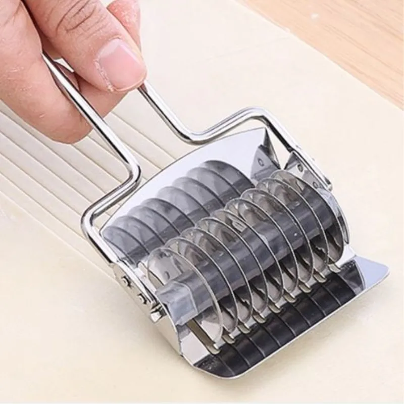 

Manual Noodle Makers Pressing Machine Non-slip Handle Kitchen Gadgets Noodles Makers Cut Knife Section Shallot Pasta Cutters