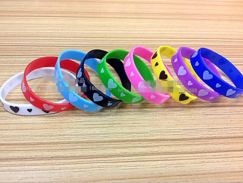 100pcs/lot Low Price Mixed Silicone Rubber Wristband Bangle Hearts