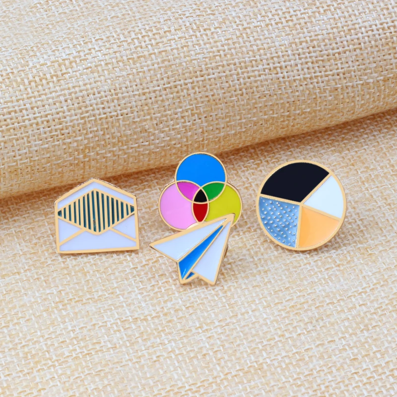 

Enamel Brooches Badge Colorful Circle Envelope Paper Plane Game Metal Icon Women Clothing Button Pins Child Backpack Accessories