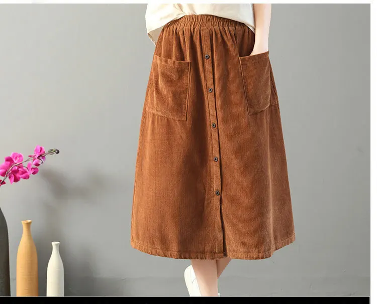 

YoYiKamomo 2018 Corduroy Woman Skirts Winter Long Pleated Skirts Female Pockets Elastic Waist Loose National Long Skirt