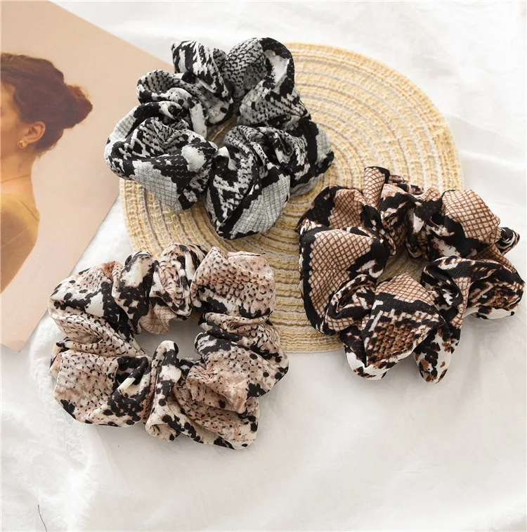 

INS New Snakeskin Pattern Hair Scrunchie Ponytail Holder Stretchy Hair Ties Elastics Hair Bands for Sexy Lady Hair Accessories
