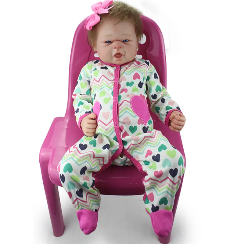 bébé reborn en silicone fille