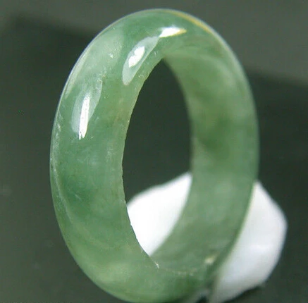 

11467 Natural Green Jade Ring
