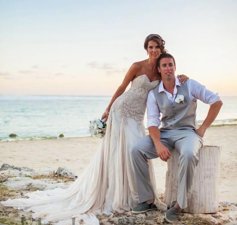 2017 nueva backless de playa vestidos de novia apliques de perlas