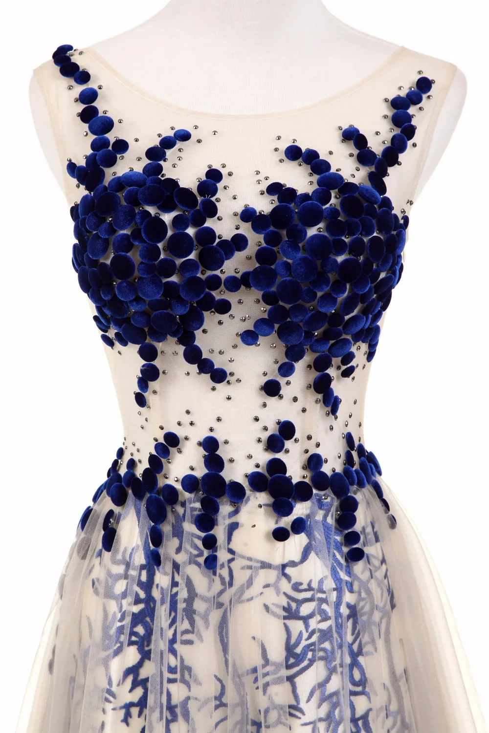 tulle royaltree branches patterns_conew1
