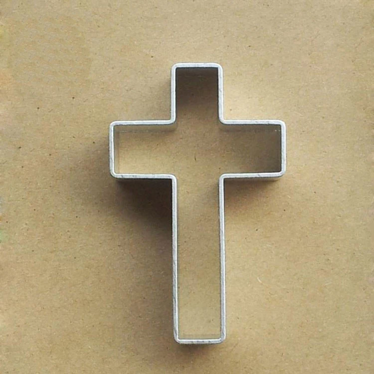 

Luyou 1PCS Aluminum Biscuit Mould Bakeware Church Series Cross Shape Fondant Cake Decorative Mold 3D Pastry Cookie Cutters PC011