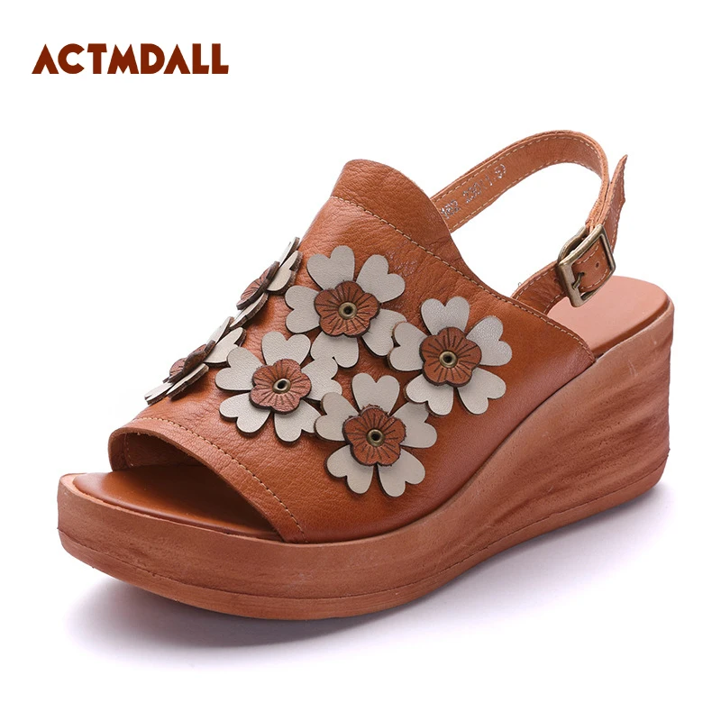 

2019 genuine leather handmade flowers woman sandals thick-soled sloping shoes with metal buckle women wedge shoes